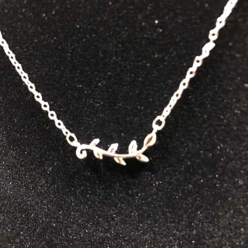 シルバー リーフモチーフ ネックレス