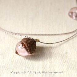 A drop of dream /Acorn necklace /silk cord 第1張的照片