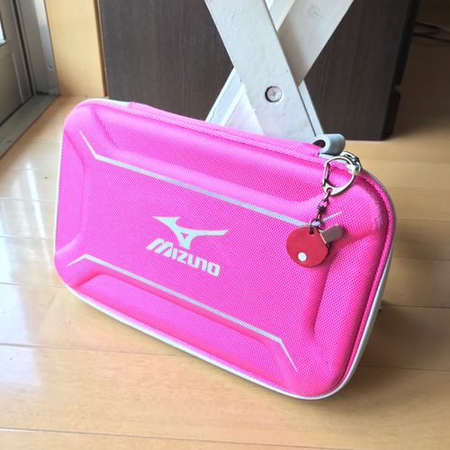 ⭐️刻印無料⭐️ハンドメイド卓球ラケット型レザーキーホルダー