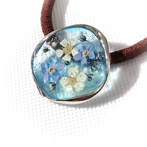 受注作成いたします!］ 可愛い押し花❊シルバーリングのヘアゴム