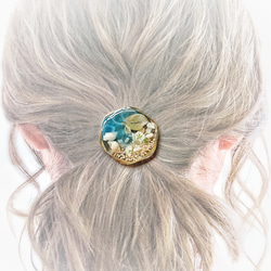 ［再販です！］春の磯＊ユーカリとカスミ草を浮かべて…  ゴールドウェーブリングのヘアゴム 4枚目の画像