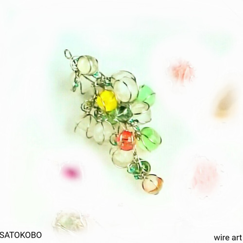 専用ページ☆3点おまとめ ワイヤーラップ ラッピング アート ジュエリー 琥珀（アンバー）の大粒ビーズを使ったワイヤーラッピング風