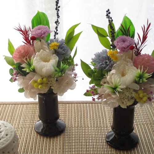 プリザーブドフラワー仏花　一対　お供え花　お仏壇用　花器付き les-fees_bf-2030p