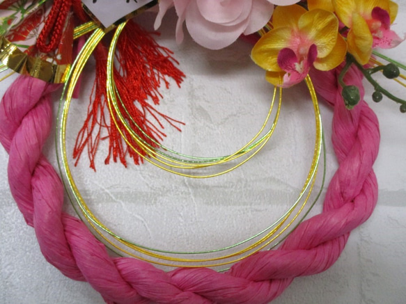 令和　お正月　しめ縄飾り　ピンク系　ダリア　蘭　のお飾り 4枚目の画像