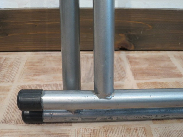 折り畳み　テーブル　イベント フリマ 出店　コンパクトテーブル　鉄脚　リメイク　1000ｍm×455ｍm 店舗什器 8枚目の画像