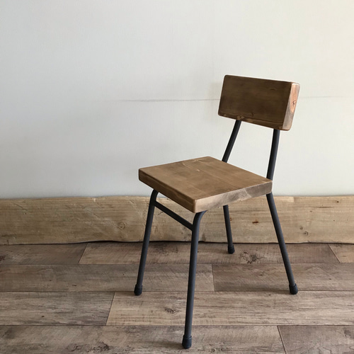 アイアン チェア リメイク 椅子 レトロ イス 店舗什器 鉄脚 花台