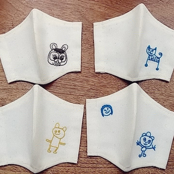うさぎ刺繍立体マスク【子供用】 3枚目の画像