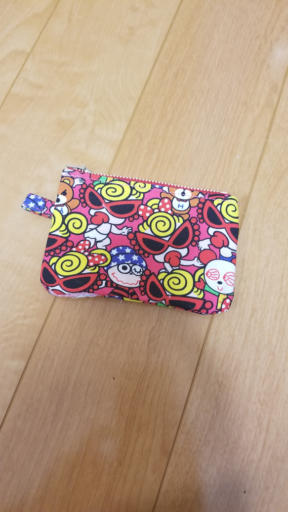 ヒスミニ★Tattoo 総柄 ミニポーチ HYSTERIC MINI - ヒスミニ☆新品☆ポーチ☆タトゥー