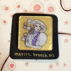Marion プラ板ブローチ 2枚目の画像