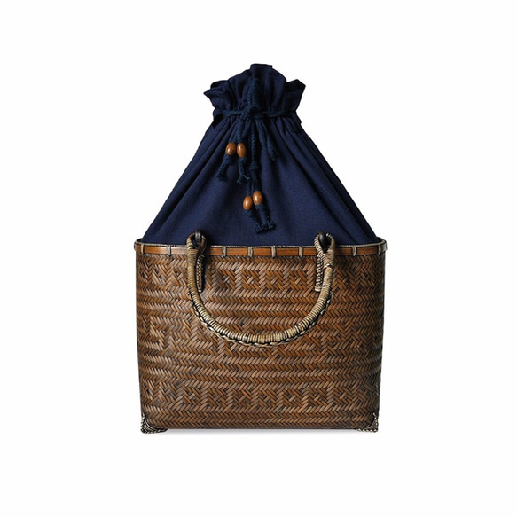【在庫あり】IUHA 浴衣 着物や夏の着物に似合う　かごバッグ 　巾着 　竹　籐持ち手　自然素材　（茶色） 2枚目の画像