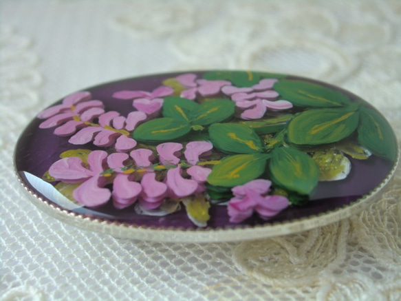 萩の花（紫）＊手描きレジンの帯留め 4枚目の画像