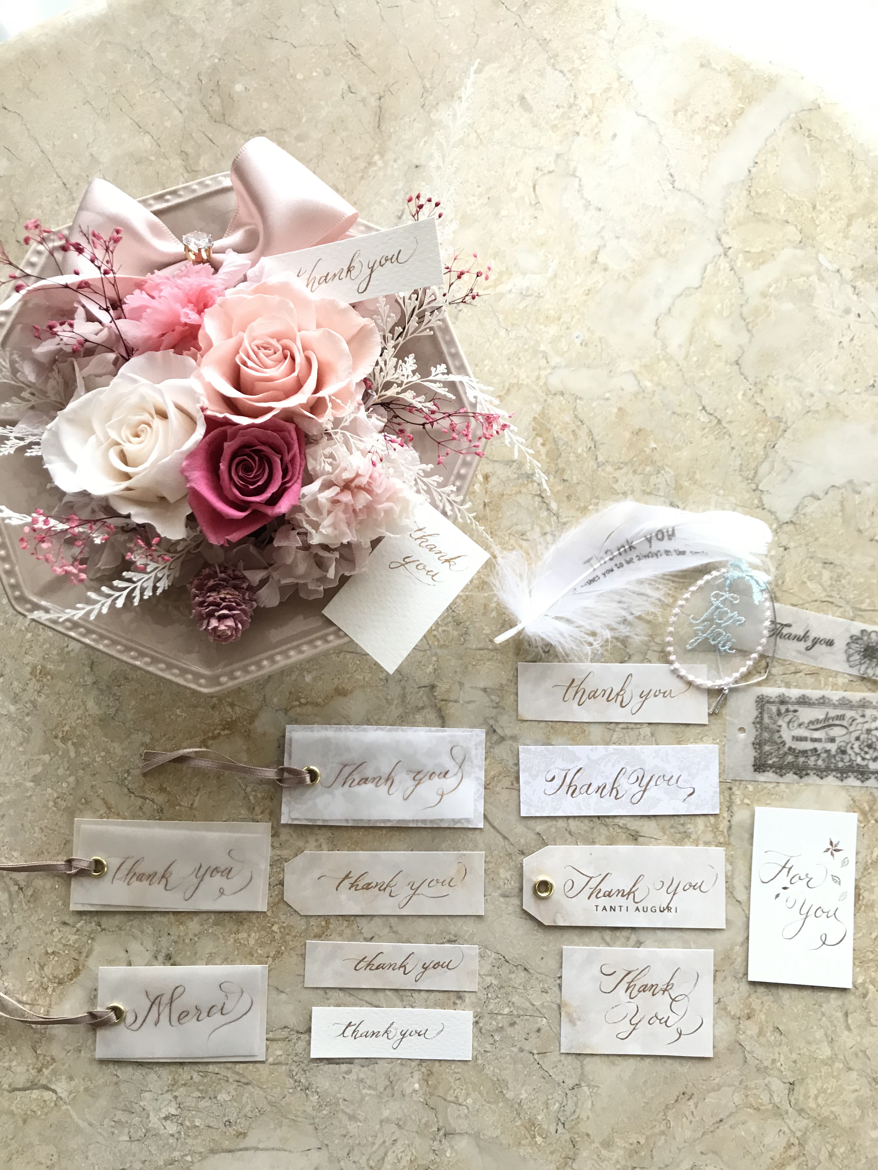 『送料無料』八角フレームで、運気UP！流行のシャビーシックなアレンジを飾りましょう、風水インテリア新築祝いにも