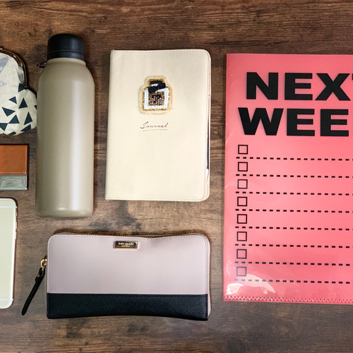 コヤンイサムチョン♥️トリオでお手伝い母の日バッグ コヤンイサムチョン♥️トリオでお手伝い母の日バッグ