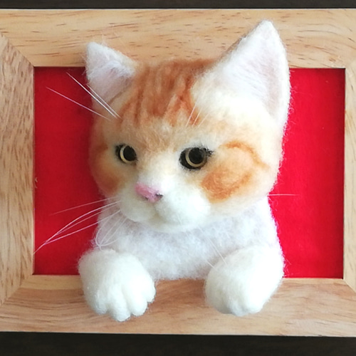 羊毛フェルト　子猫(茶トラ白) Yahoo!オークション - funwari 羊毛フェルト 茶トラ白 猫 お座り