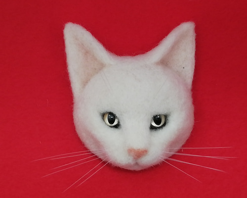 白猫の猫マグネット 羊毛フェルト 羊毛フェルト猫 リアル 猫マグネット  