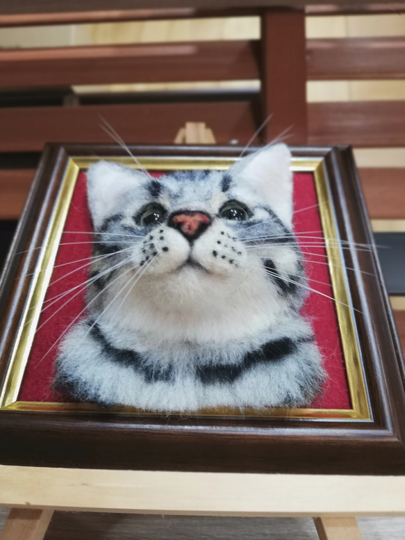 アメリカンショートヘアのフレーム猫　羊毛フェルト　猫　リアル　ぬいぐるみ　愛猫　額縁猫　フレーム　アメリカンショートヘア 4枚目の画像