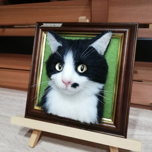羊毛フェルト猫 ハチワレ猫 退