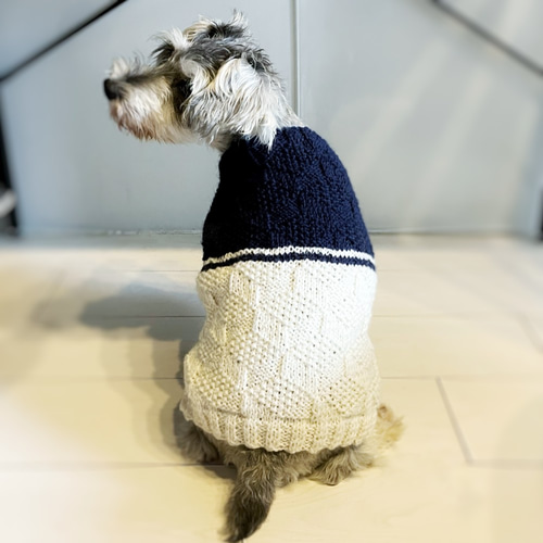 犬服＊手編み編み込みバイカラーニット ペット服・アクセサリー TAKE