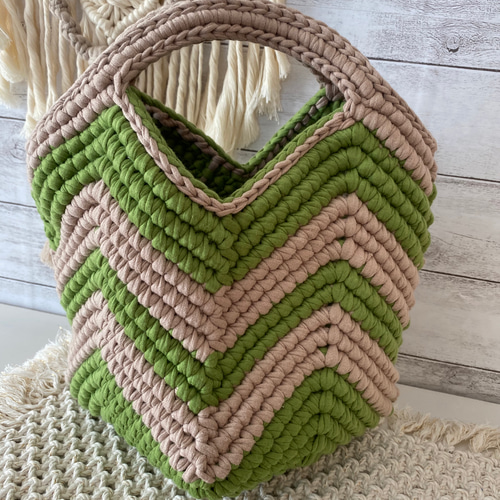 グラニースクエアボトムトート♡ズパゲッティ グラニーバッグ  