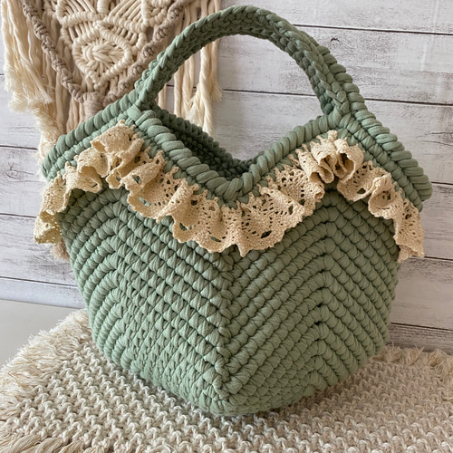 フリル付きグラニースクエアボトムトート♡ズパゲッティ グラニー  