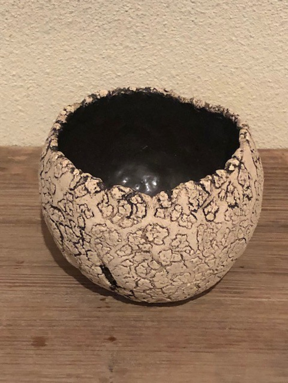 ーMOONー陶器製手作り植木鉢 1枚目の画像