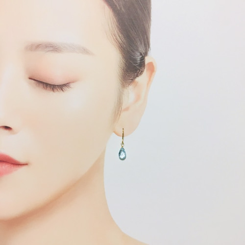 14kgf＊ スカイブルートパーズのピアス/イヤリング ピアス