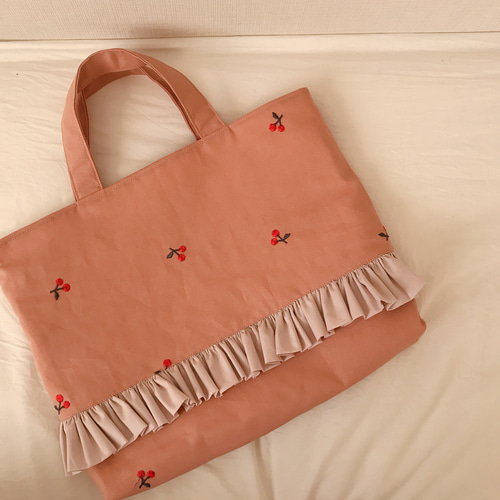 Mayu様オーダー品 さくらんぼ刺繍 レッスンバッグ 入園入学3点