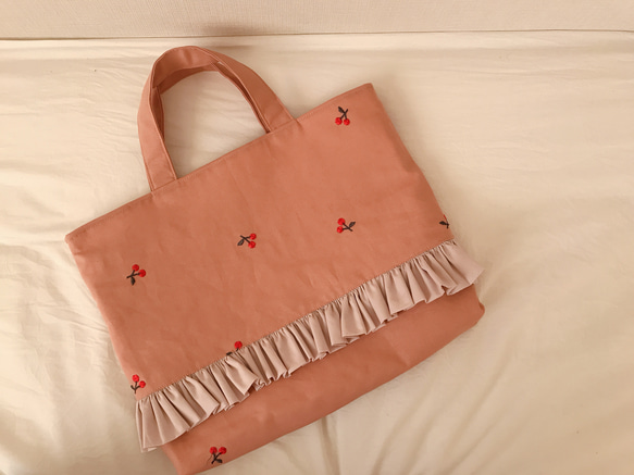 Mayu様オーダー品 さくらんぼ刺繍 レッスンバッグ 入園入学3点セット