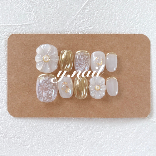 ネイルチップ/ぷっくりフラワーネイル/大人ニュアンスネイル