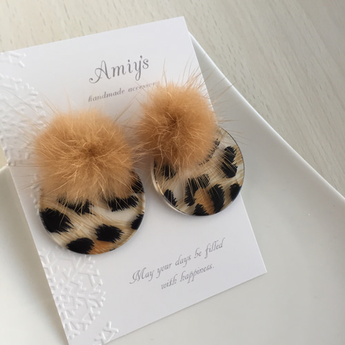 ✨再販✨】フェイクファーとアニマル柄ピアス/イヤリング ピアス 
