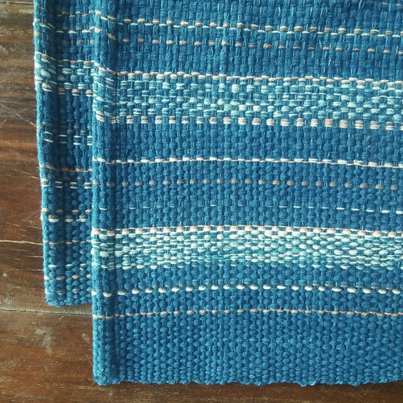 カレン族の手織りマット 2枚セット/ 藍/ ランチョンマット/ タイの草木染め & 手織り 6枚目の画像