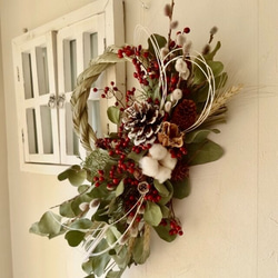 新作 52x25cm 白 水引き 正月飾り しめ縄 木の実 ノイバラ ユーカリ