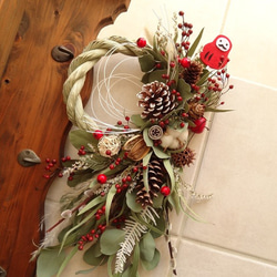 特大 新作 50cm 紅白 水引き 正月飾り しめ縄 木の実 ノイバラの実 ユーカリ リース ドライフラワー 10枚目の画像