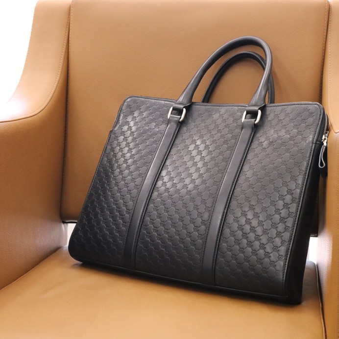 【お試し価格！】ビジネスバッグ　ブリーフケース　プレゼント　メンズ　高品質