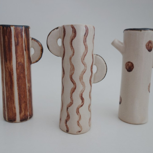 水差しみたいな一輪挿し 縦縞 ストライプ 陶器 一輪挿し・花瓶