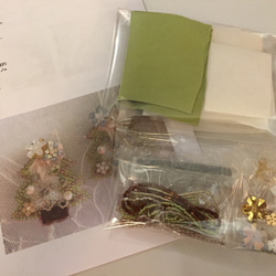 クリスマスツリーブローチキット Noel☆オートクチュール刺繍 3枚目の画像