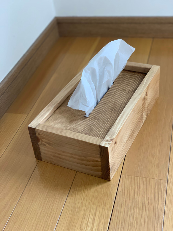 【無垢材】シンプルなティッシュボックス 1枚目の画像