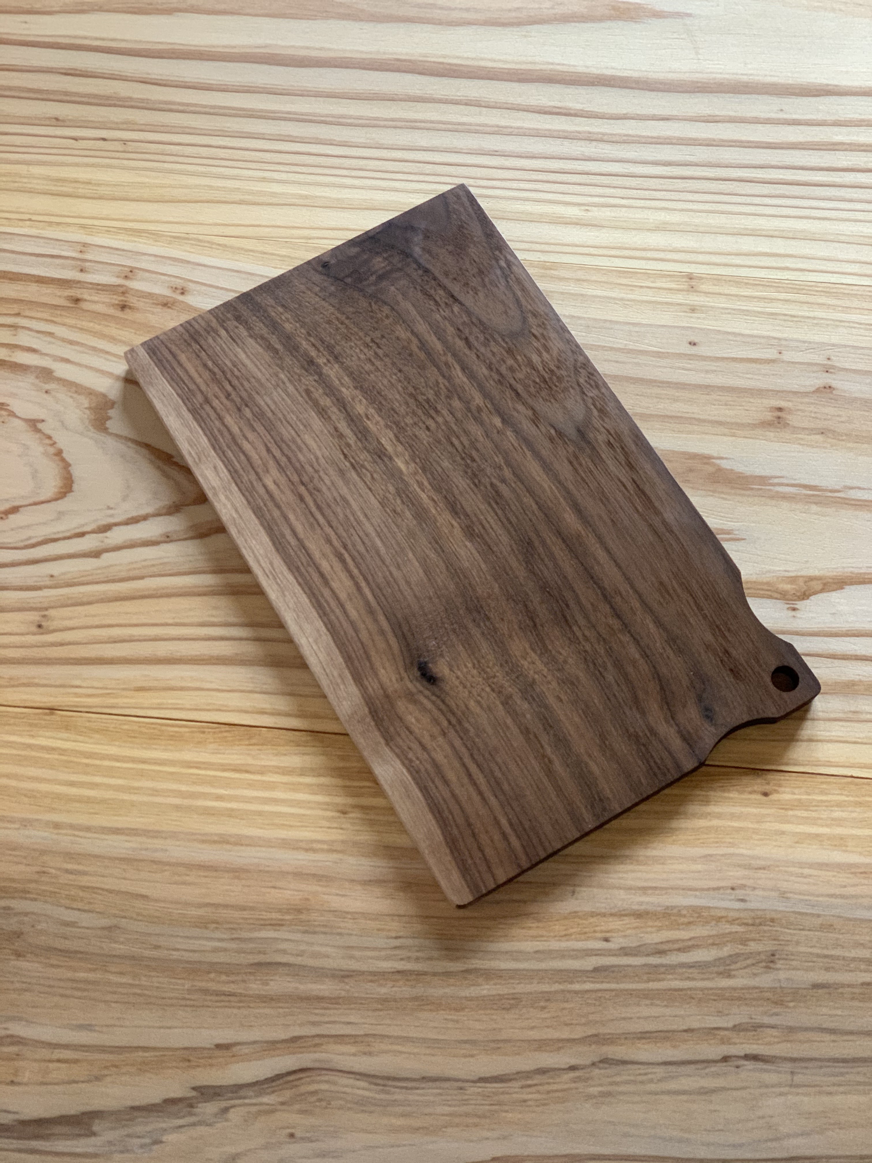 ウォールナット　カッティングボード