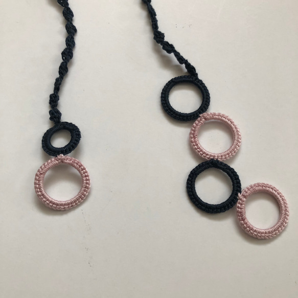 レース糸♡リングで繋ぐネックレス ピンク、紺 3枚目の画像