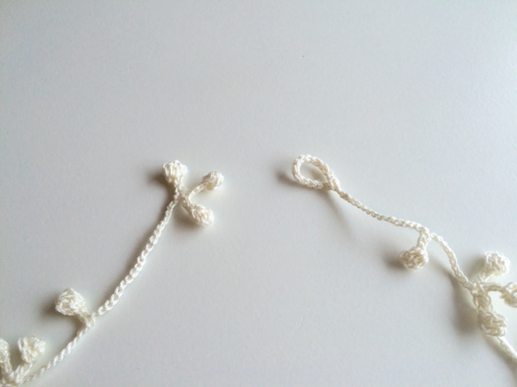 レース糸♡まる飾りのネックレス 白 4枚目の画像