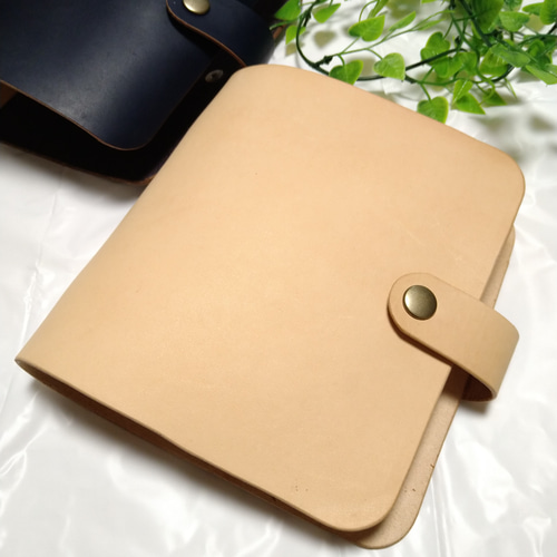 【一枚革と真鍮のシステム手帳　A5サイズ　フラップ式】　レザー　ヌメ革　本革 真鍮と本革のシステム手帳】 A5サイズ 新生活 就職 進学 レザー