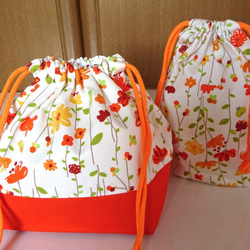 　花柄お弁当袋　（マチ付き・裏地付き）とコップ袋（マチ付き） 　オレンジ色2点セット 9枚目の画像