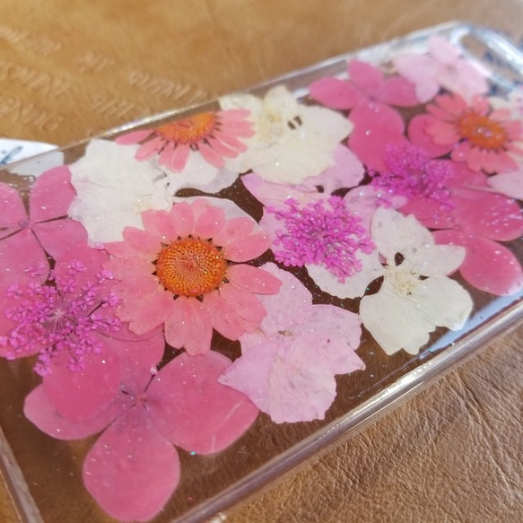 ピンク 押し花 フラワーラメ キラキラ スマホケース iPhoneケース7/8 5枚目の画像