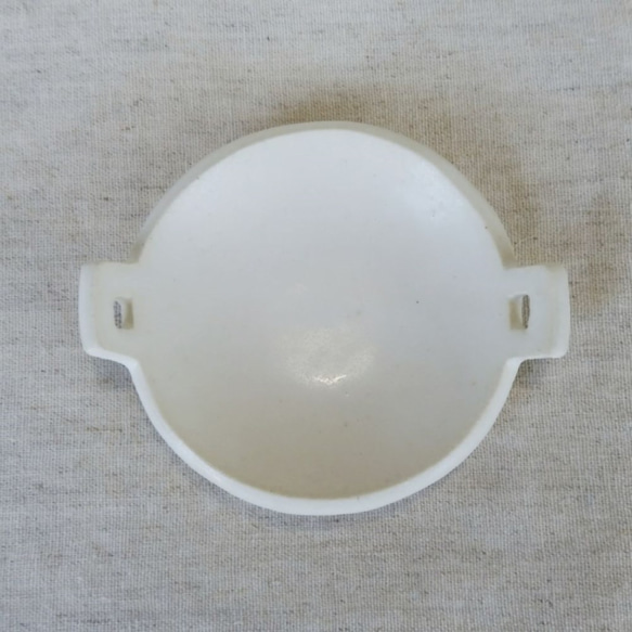 耳付き豆皿(白) 1枚目の画像