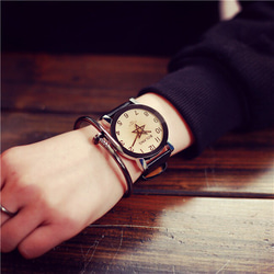 ❤️今期大注目！！プレゼント最適 ❤️ 男女兼用 シンプルな腕時計 3枚目の画像