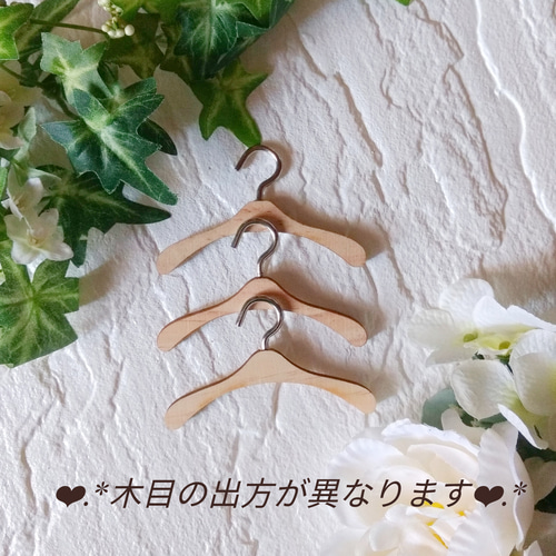 トールペイント作品　手描きデザインの木製ハンガー5本セット トールペイント作品 手描きデザインの木製ハンガー5本セット 【公式通販】