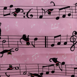 猫＆楽譜（ピンク）子供用エプロン　90～160cm【首回り・腰回りの紐選択可】 4枚目の画像