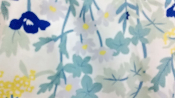 野花（瑠璃紺）サイズ・タイプが選べる　大人用エプロン　 4枚目の画像