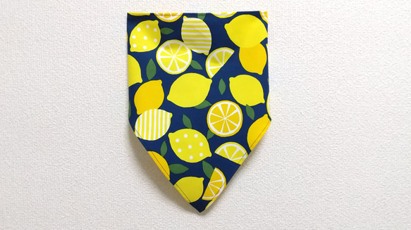 レモン（ネイビー）子供用三角巾　ゴム紐付 4枚目の画像