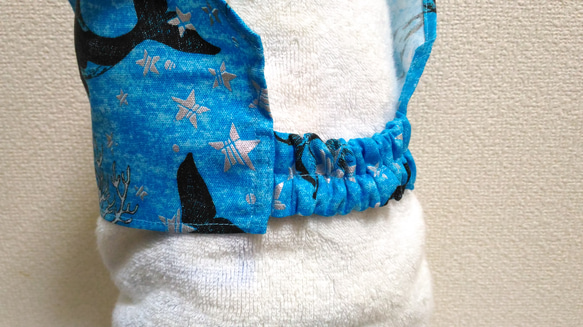シャチ（アクアブルー）子供用三角巾　ゴム紐付 5枚目の画像